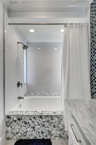 571 Ranger Lane Longboat Key FL 34228