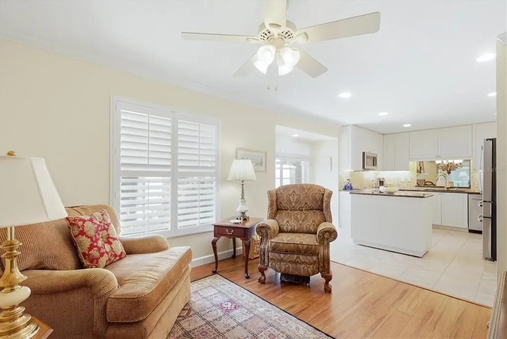 5435 Chanteclaire Sarasota FL 34235
