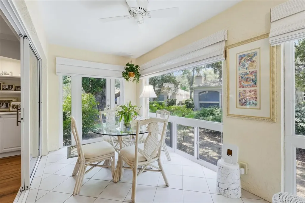 5435 Chanteclaire Sarasota FL 34235
