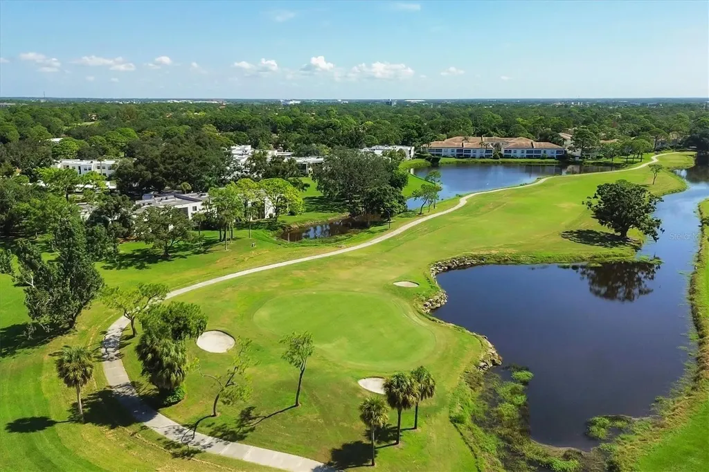 5435 Chanteclaire Sarasota FL 34235