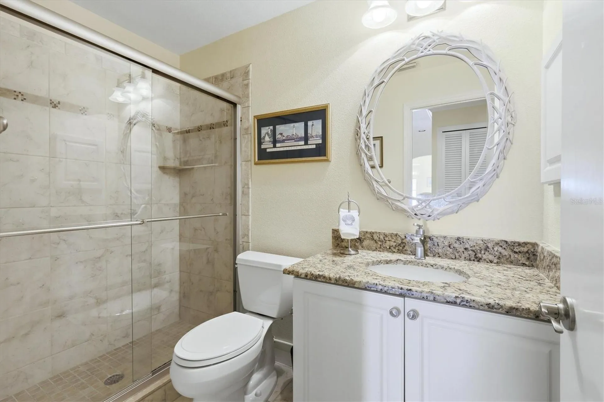 5435 Chanteclaire Sarasota FL 34235
