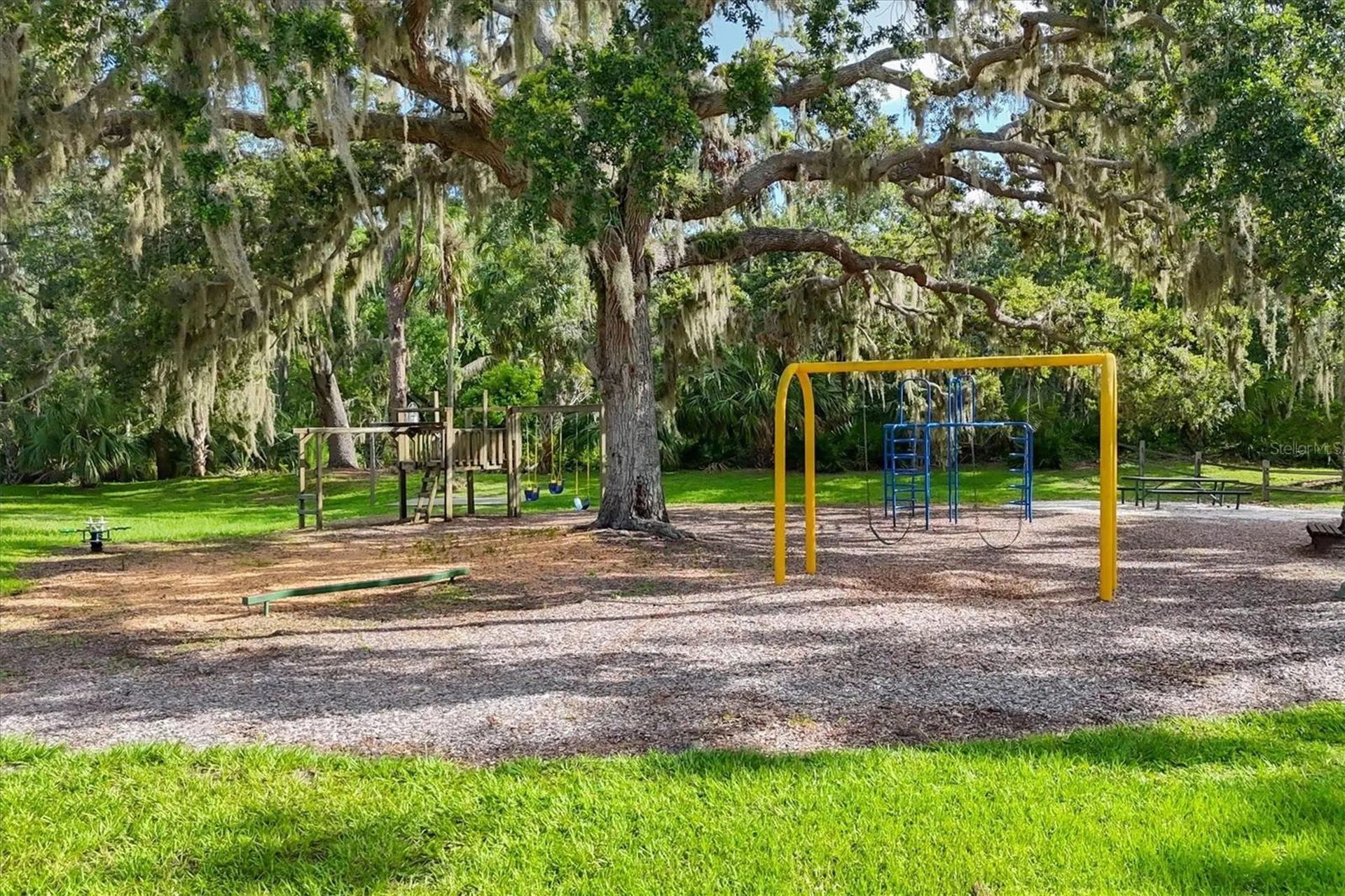 5435 Chanteclaire Sarasota FL 34235