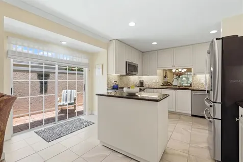 5435 Chanteclaire Sarasota FL 34235