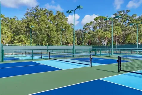 5435 Chanteclaire Sarasota FL 34235