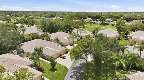 5435 Chanteclaire Sarasota FL 34235