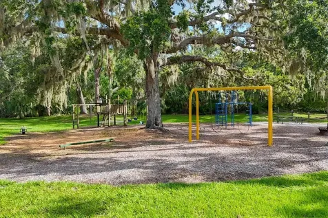 5435 Chanteclaire Sarasota FL 34235