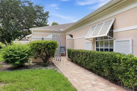 5435 Chanteclaire Sarasota FL 34235