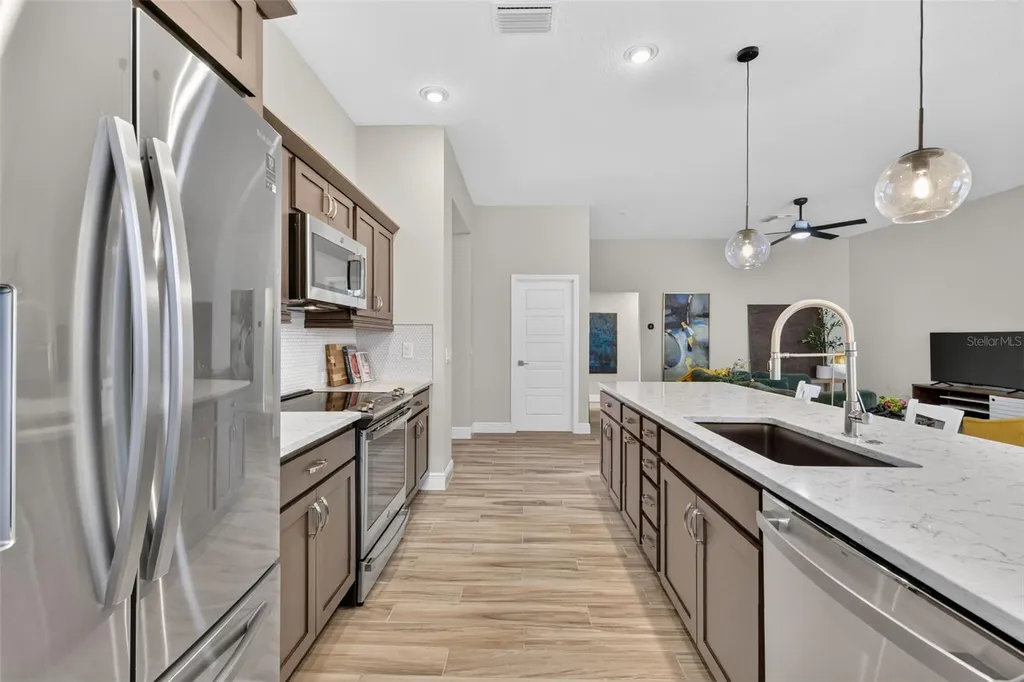4686 Hiles Place The Villages FL 32163