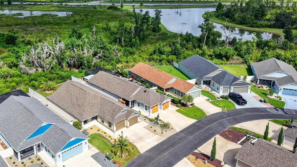 4686 Hiles Place The Villages FL 32163