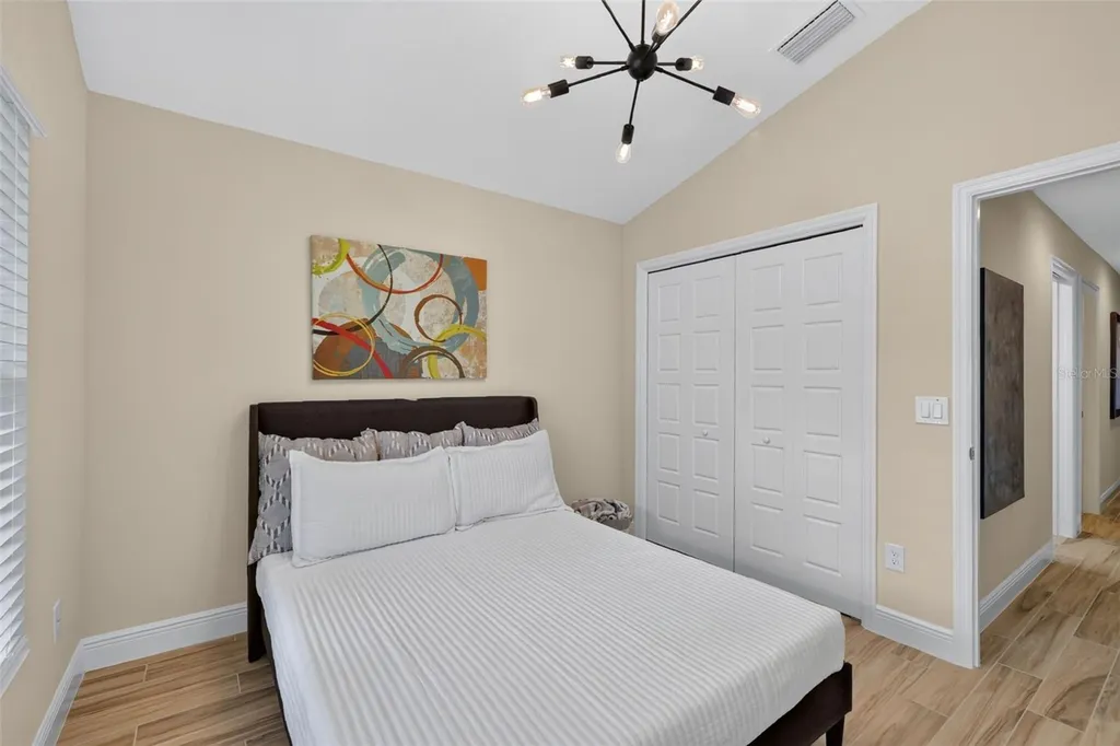 4686 Hiles Place The Villages FL 32163