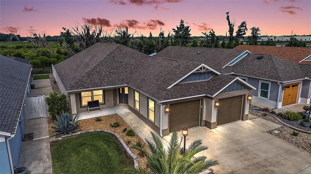 4686 Hiles Place The Villages FL 32163