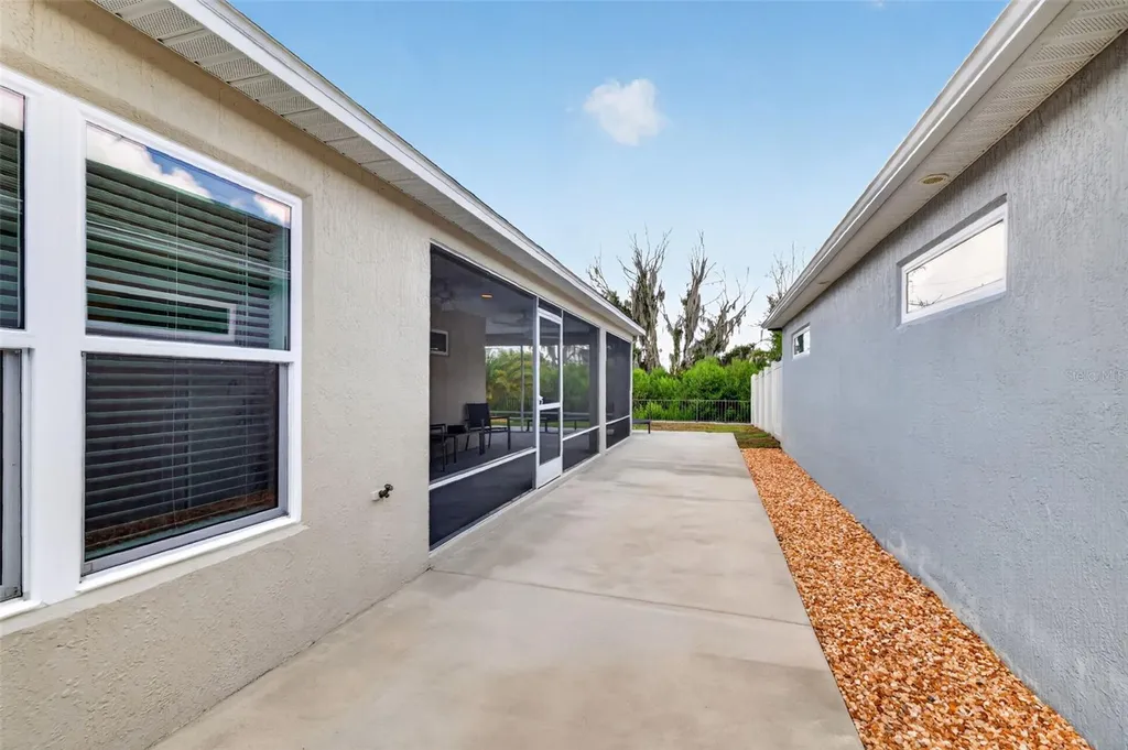 4686 Hiles Place The Villages FL 32163