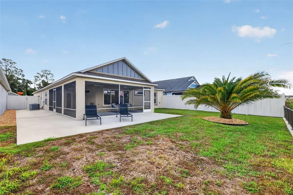 4686 Hiles Place The Villages FL 32163