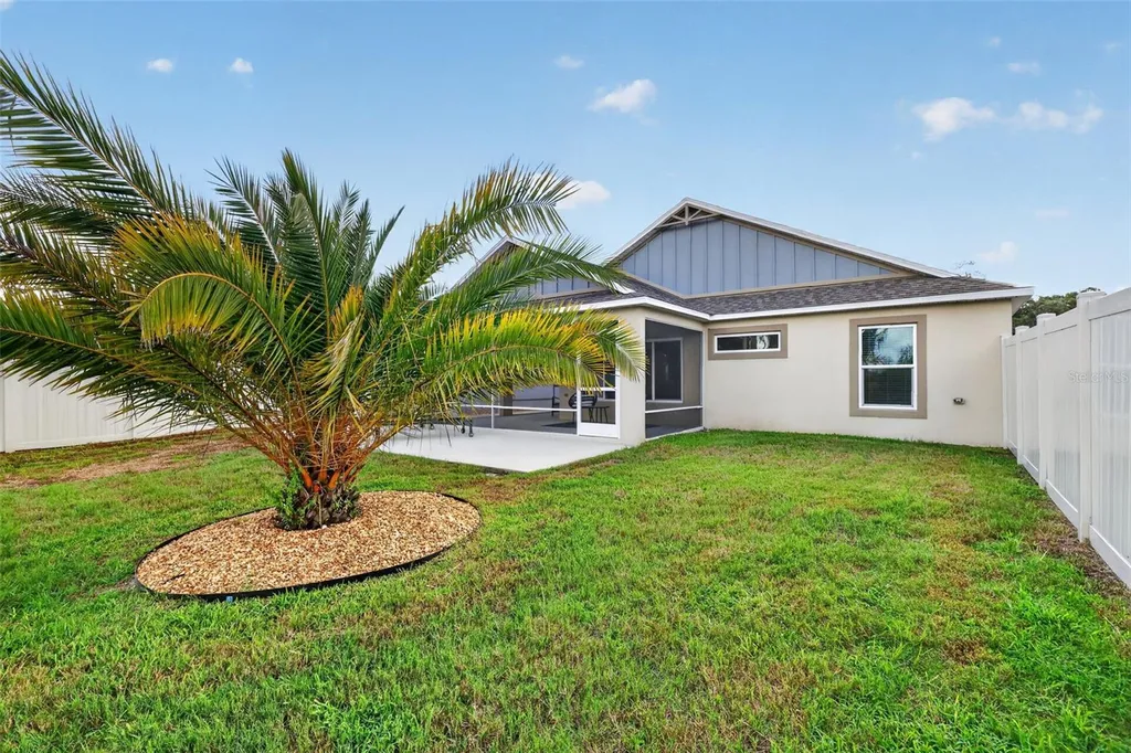 4686 Hiles Place The Villages FL 32163