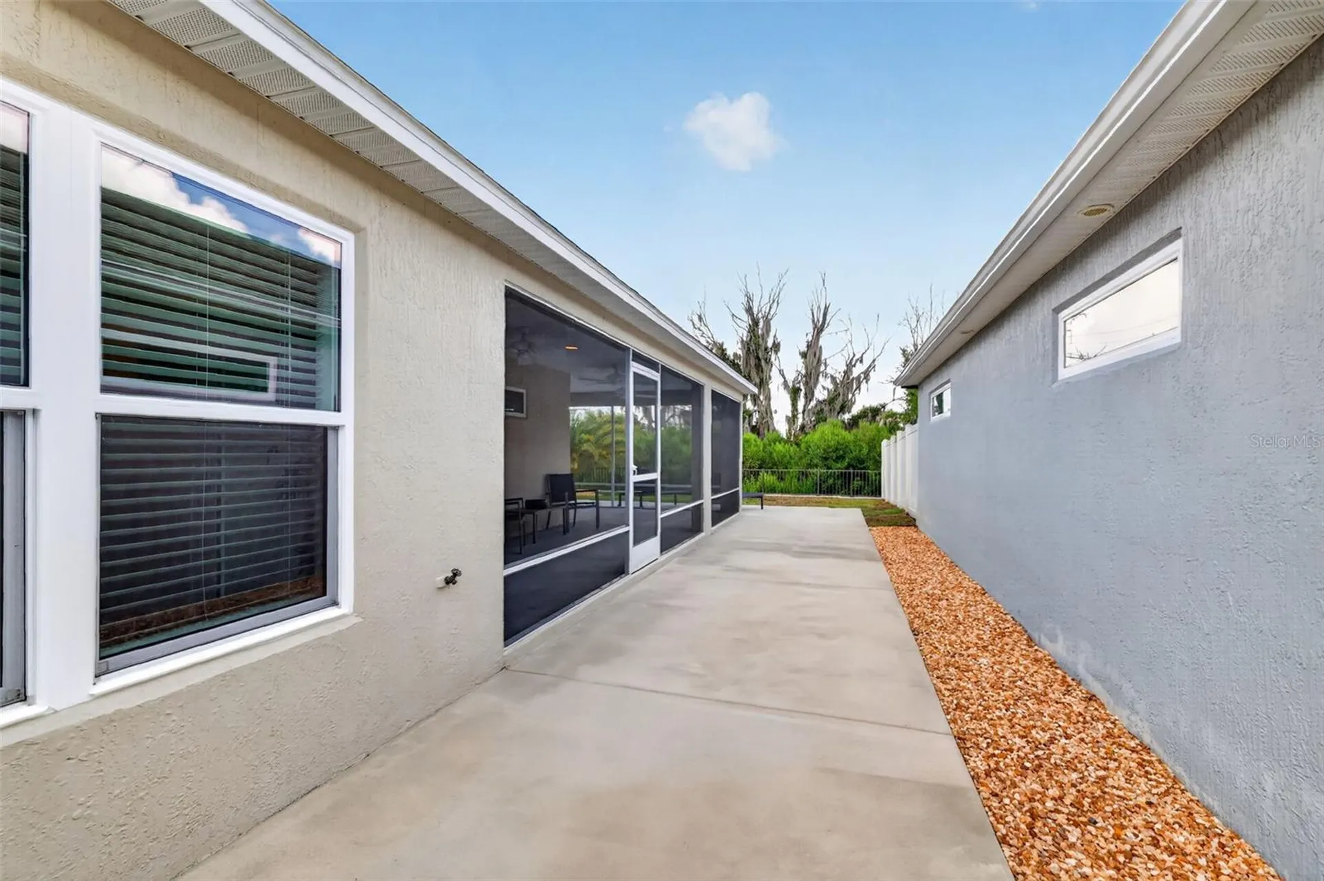 4686 Hiles Place The Villages FL 32163