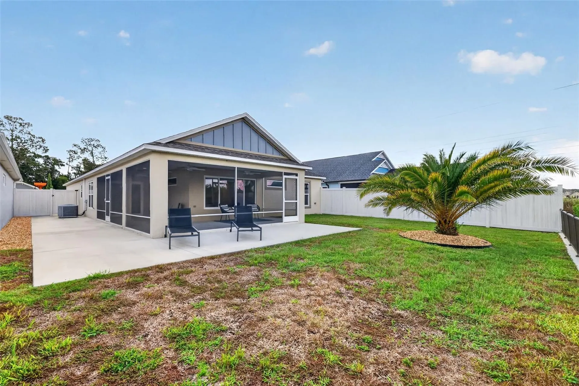 4686 Hiles Place The Villages FL 32163