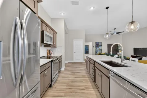 4686 Hiles Place The Villages FL 32163