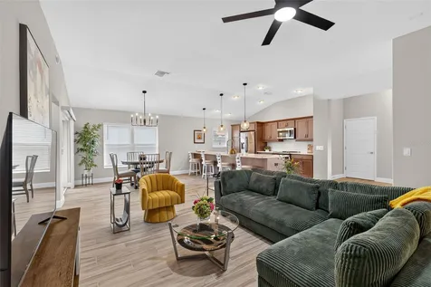 4686 Hiles Place The Villages FL 32163