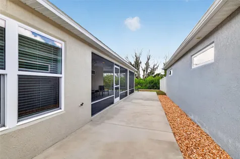 4686 Hiles Place The Villages FL 32163