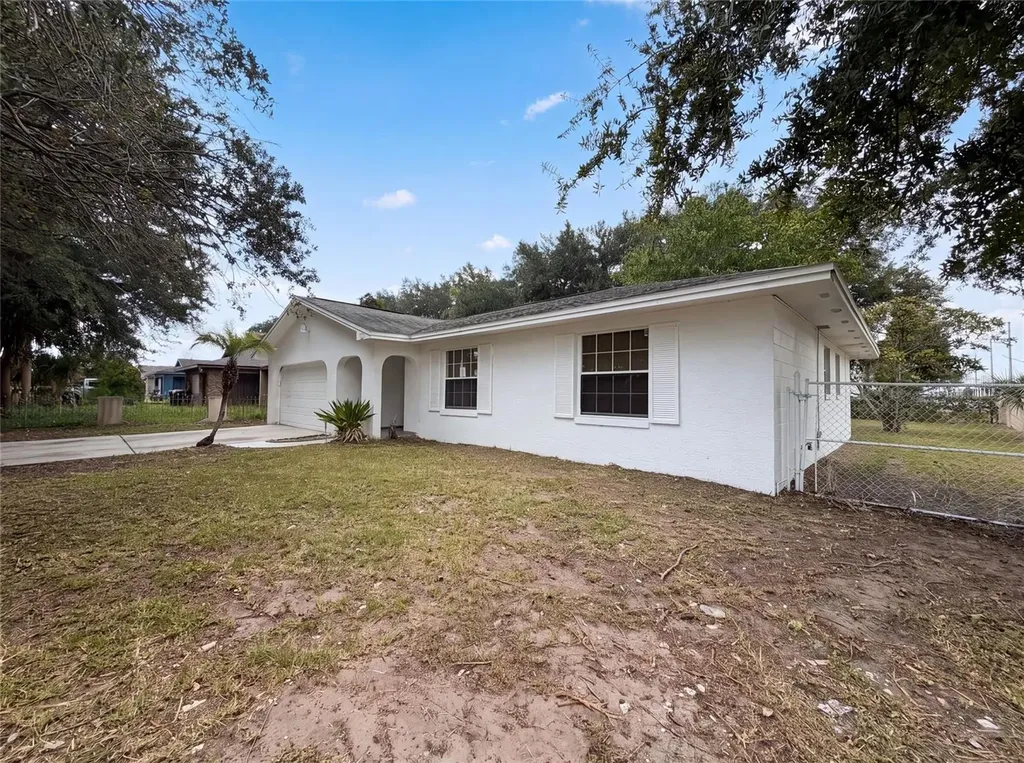 2401 Myakka Drive Orlando FL 32839