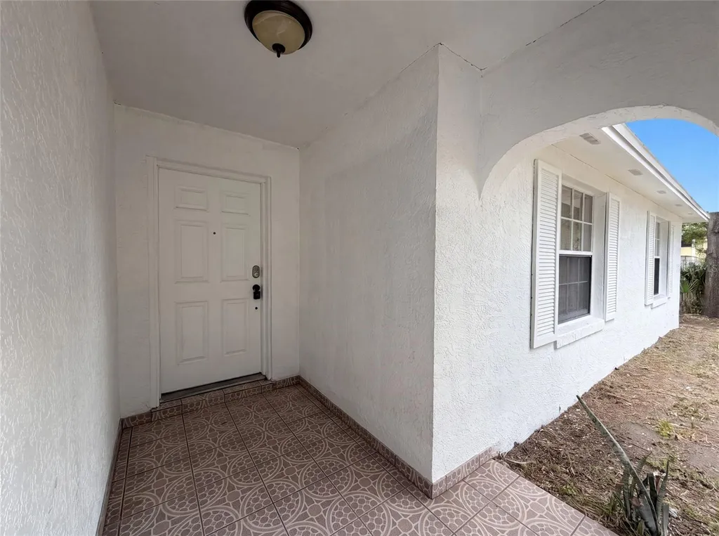 2401 Myakka Drive Orlando FL 32839