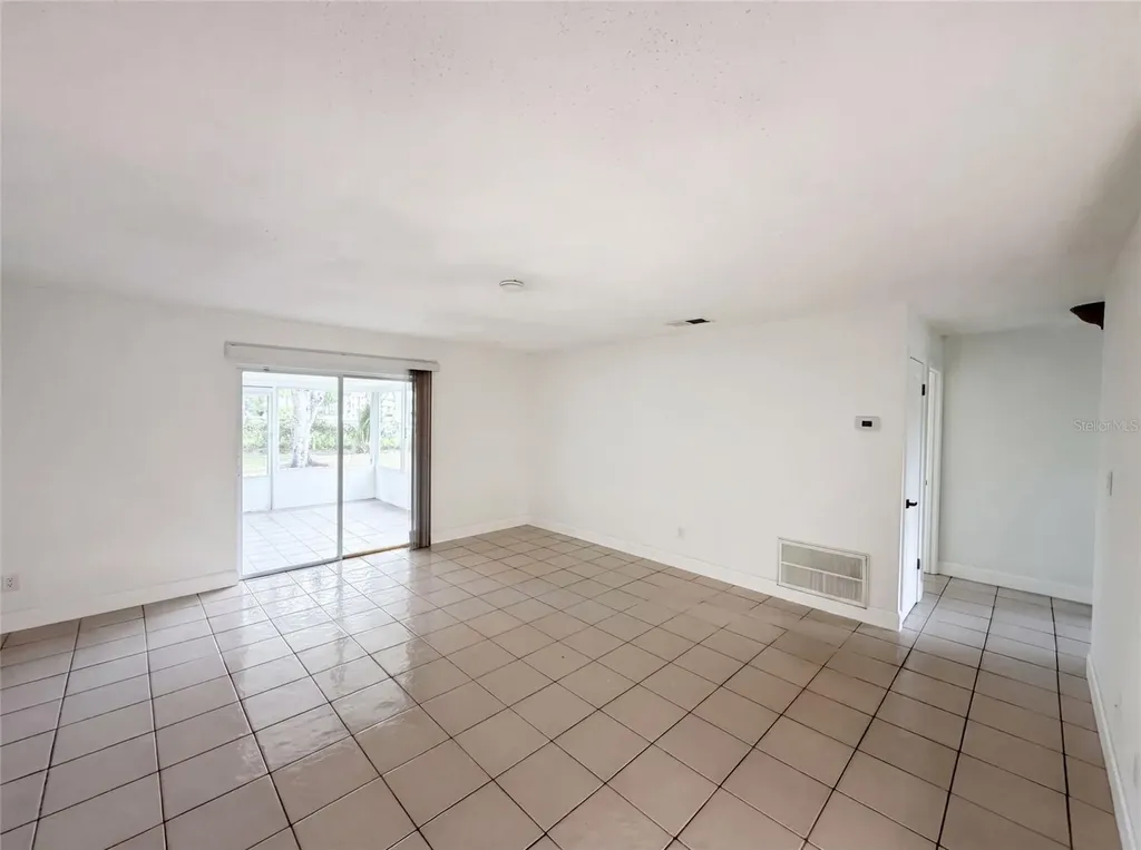2401 Myakka Drive Orlando FL 32839