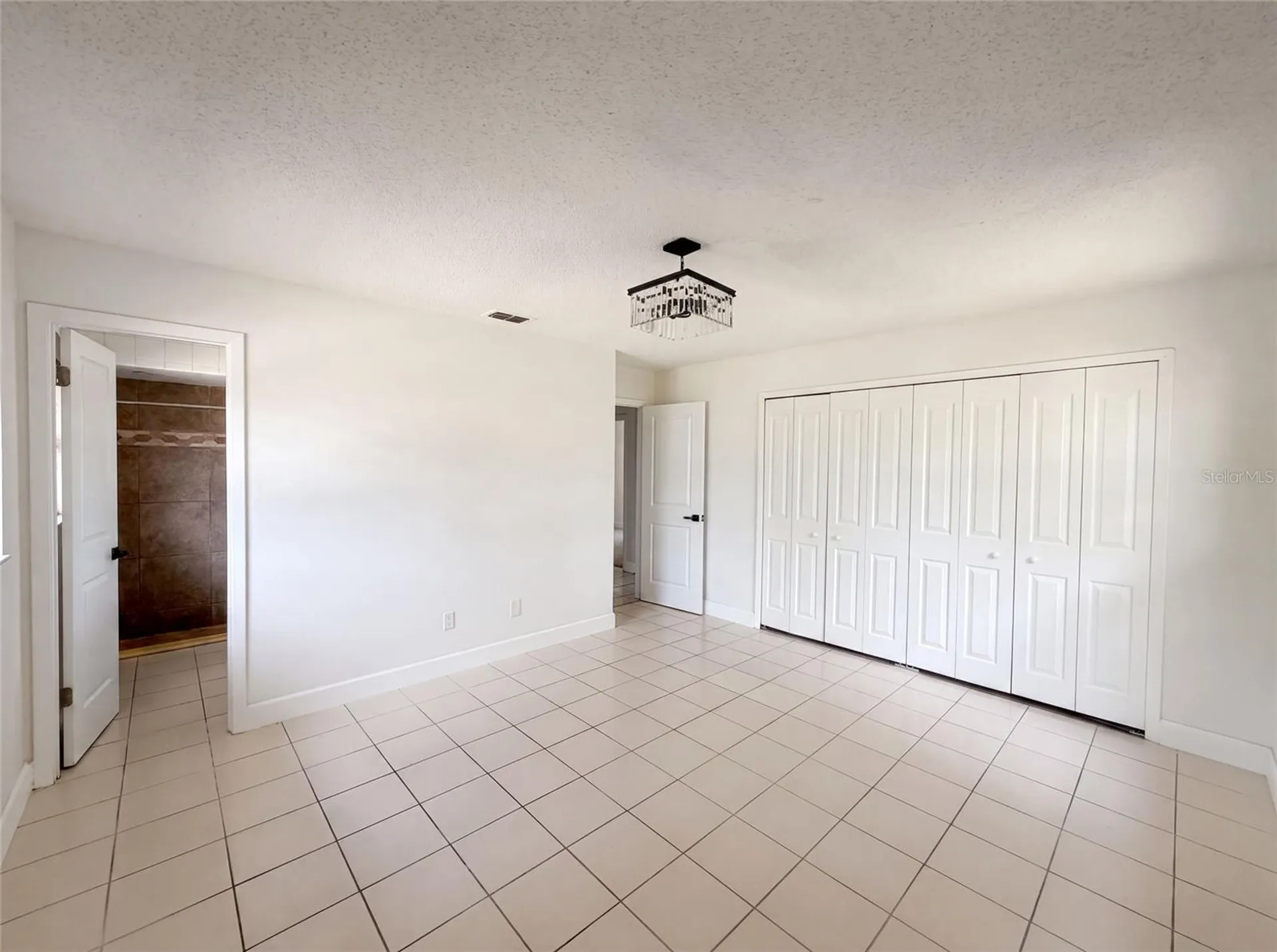 2401 Myakka Drive Orlando FL 32839
