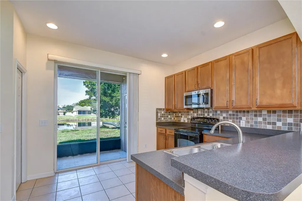 6919 Towering Spruce Drive Riverview FL 33578