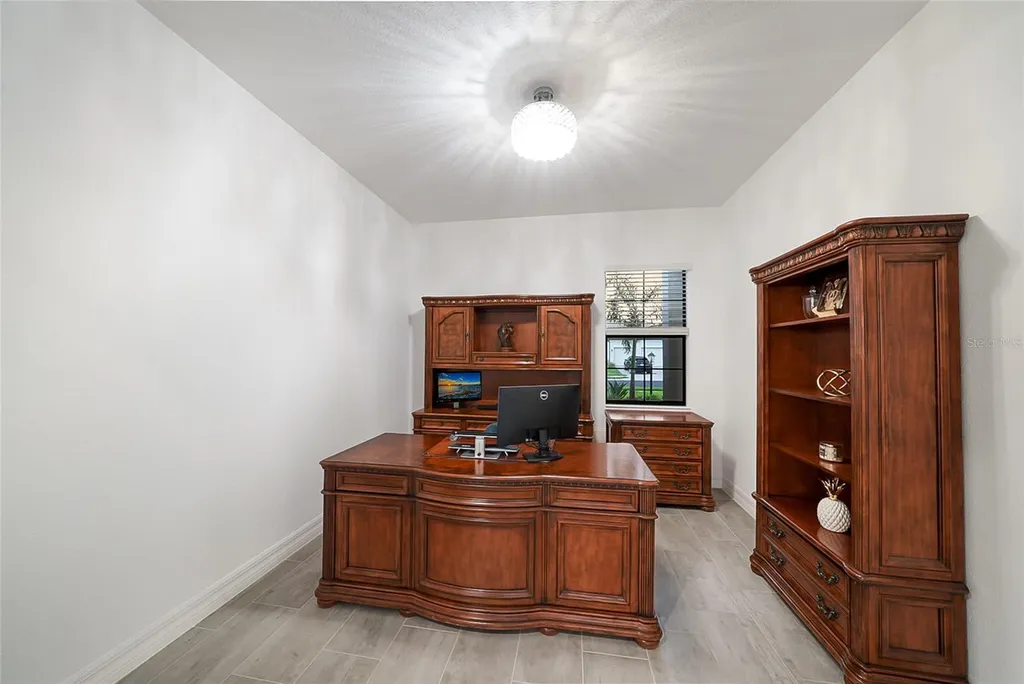 17528 Polo Trail Lakewood Ranch FL 34211