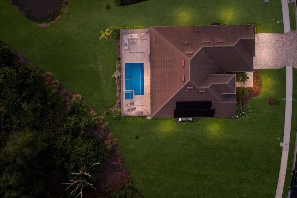 17528 Polo Trail Lakewood Ranch FL 34211