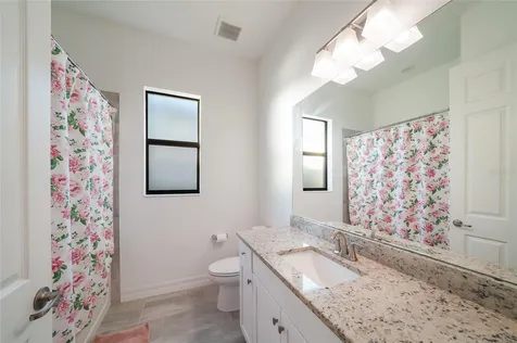 17528 Polo Trail Lakewood Ranch FL 34211