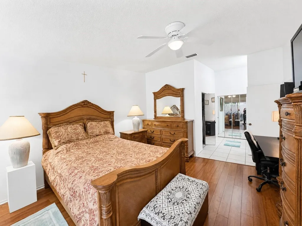 5608 37th Street E Bradenton FL 34203