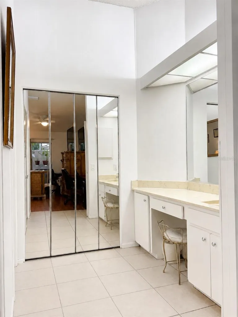 5608 37th Street E Bradenton FL 34203