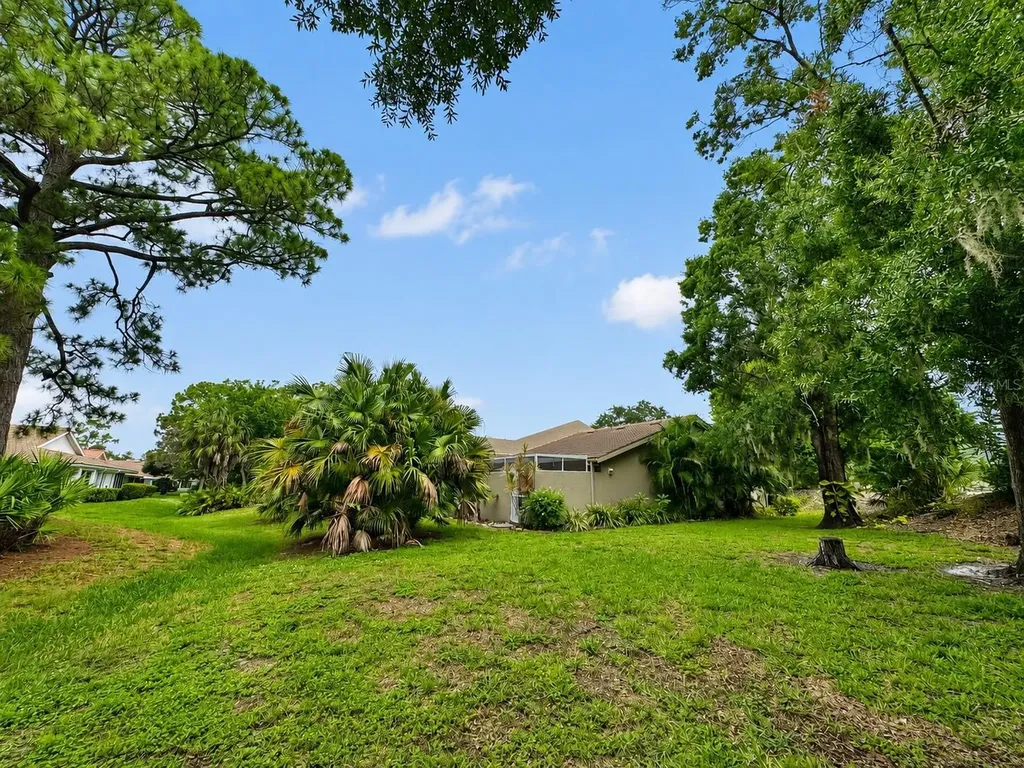 5608 37th Street E Bradenton FL 34203