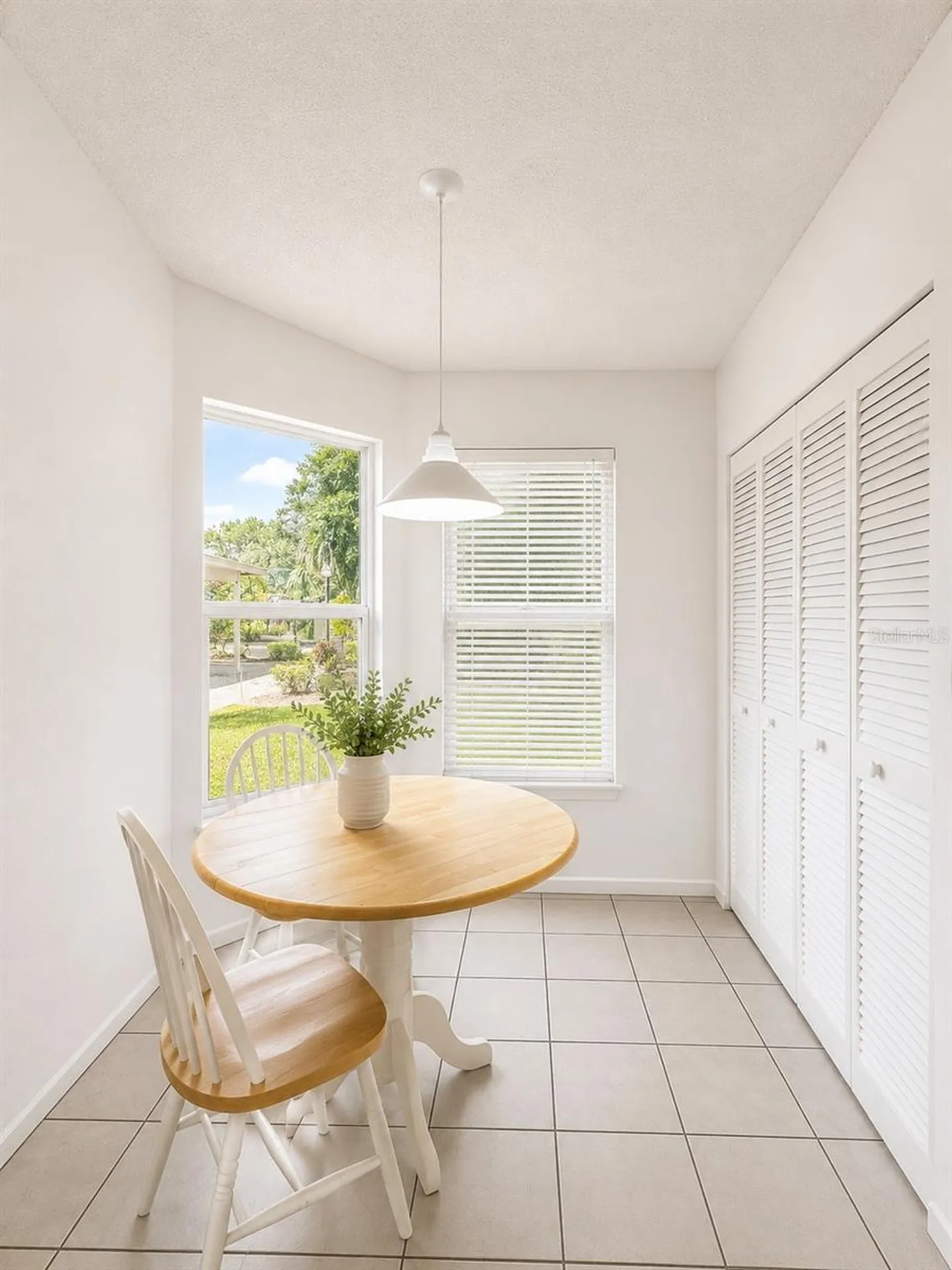 5608 37th Street E Bradenton FL 34203