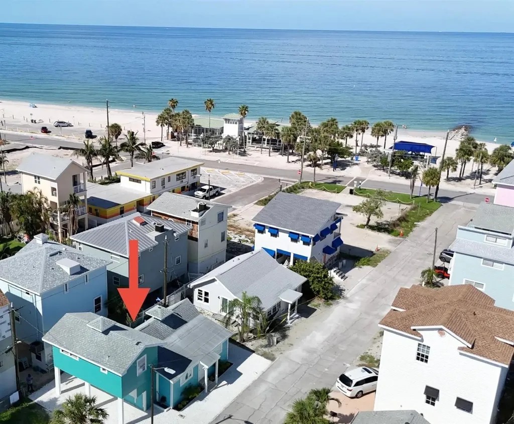 37 80th Terrace Treasure Island FL 33706