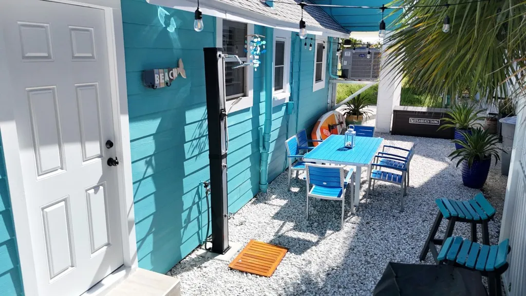 37 80th Terrace Treasure Island FL 33706