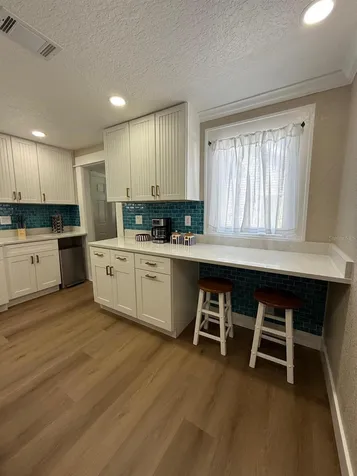 37 80th Terrace Treasure Island FL 33706