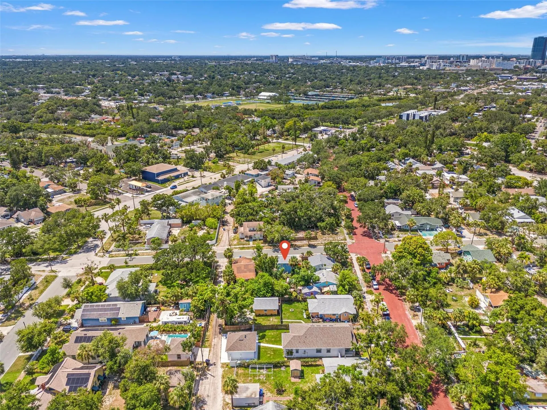 2501 1/2 Oakdale Street S St Petersburg FL 33705