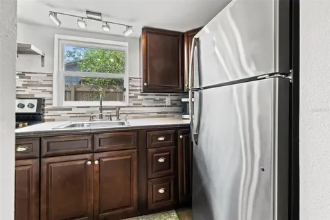 2501 1/2 Oakdale Street S St Petersburg FL 33705