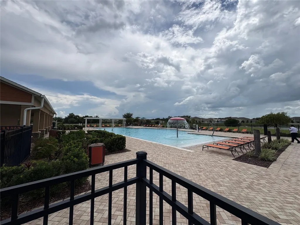 1116 Fox Path Road Davenport FL 33837