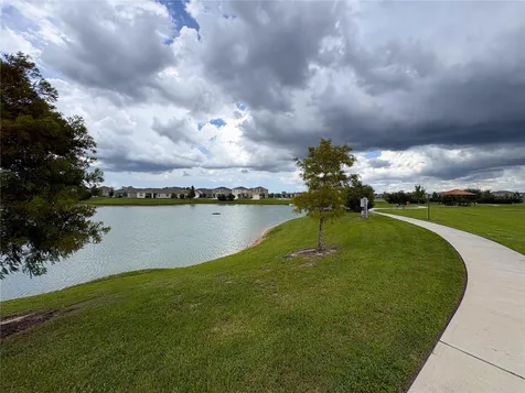 1116 Fox Path Road Davenport FL 33837