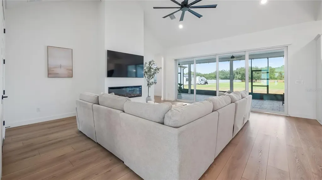 4230 Tucker Avenue St Cloud FL 34772