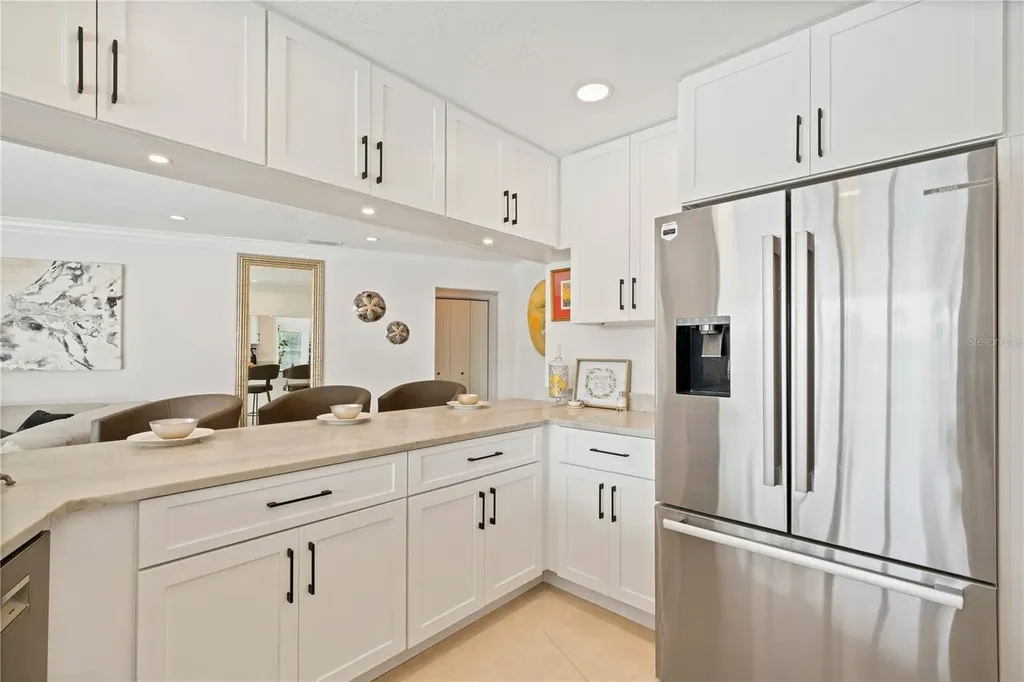 1924 Michigan Avenue NE St Petersburg FL 33703