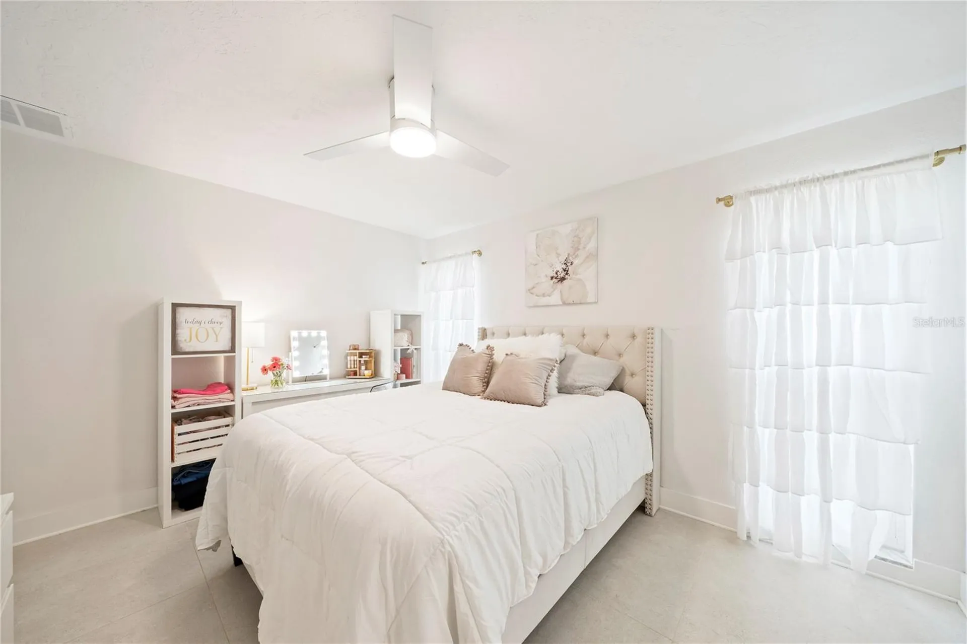 1924 Michigan Avenue NE St Petersburg FL 33703