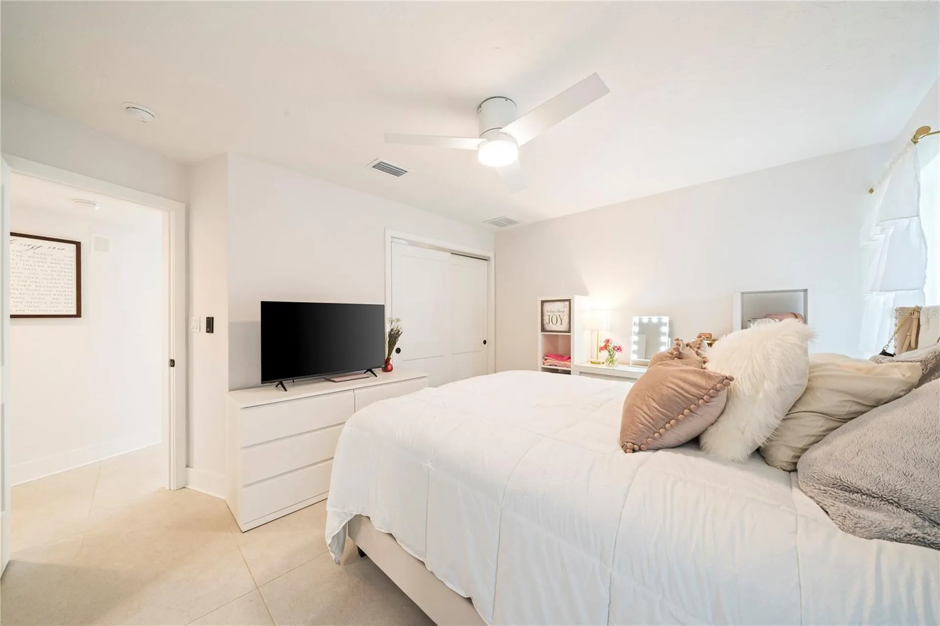 1924 Michigan Avenue NE St Petersburg FL 33703