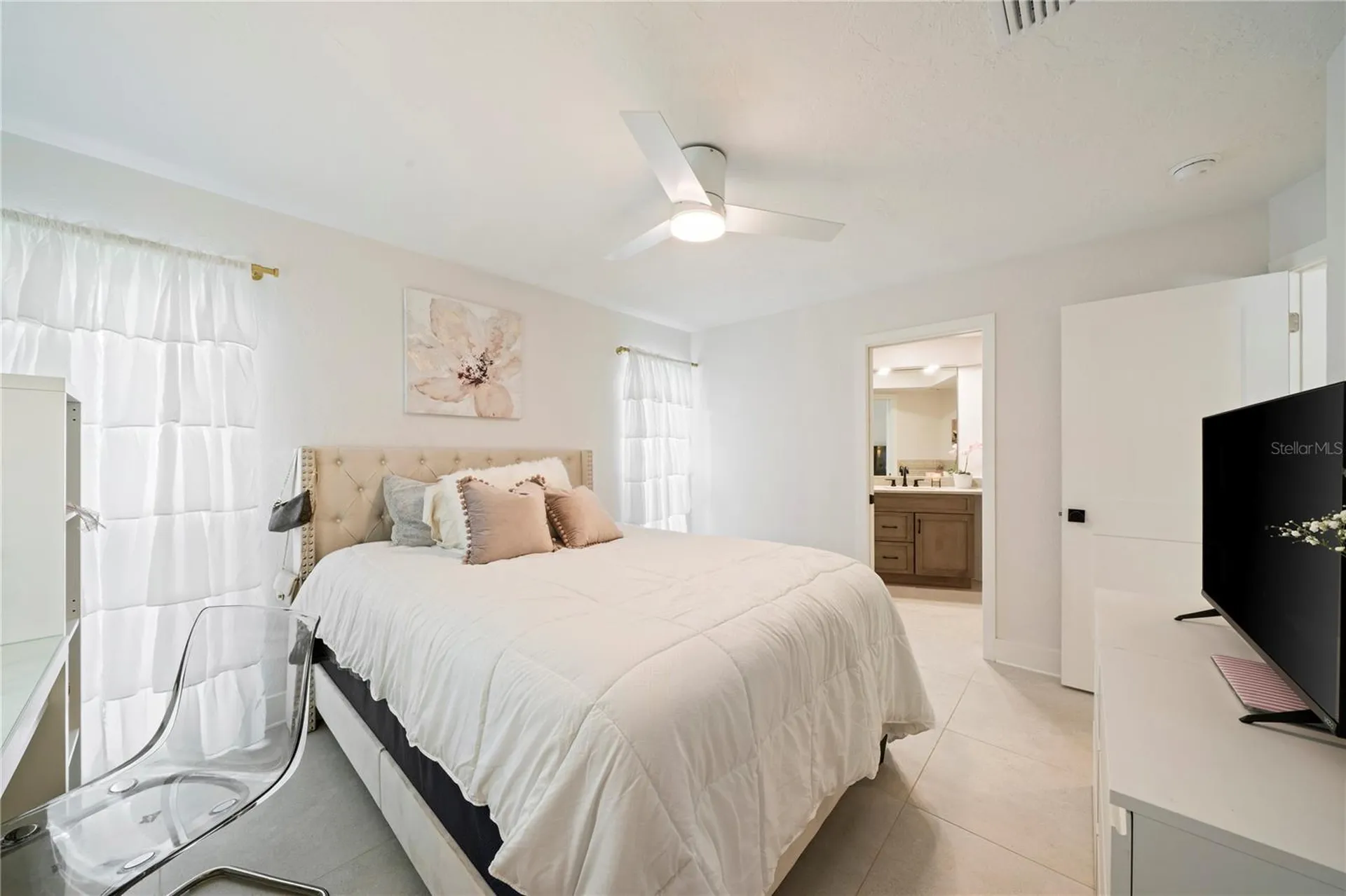 1924 Michigan Avenue NE St Petersburg FL 33703