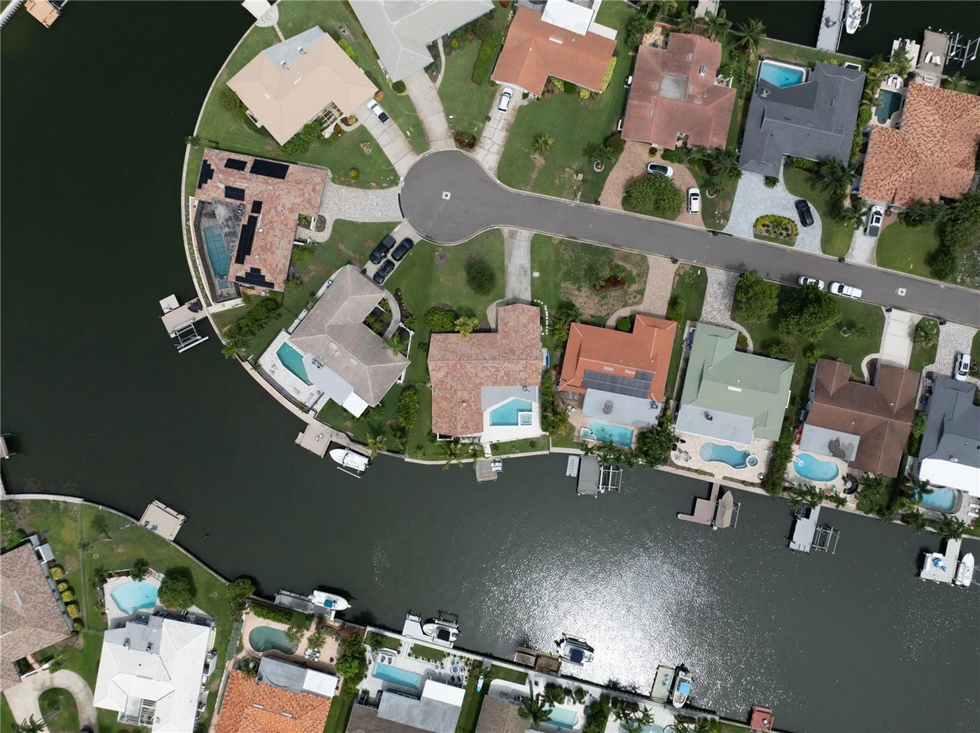1924 Michigan Avenue NE St Petersburg FL 33703
