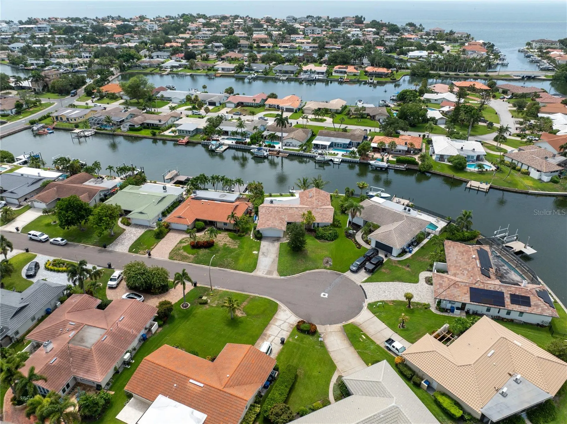1924 Michigan Avenue NE St Petersburg FL 33703