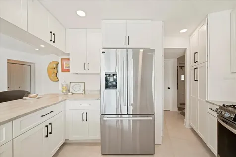 1924 Michigan Avenue NE St Petersburg FL 33703